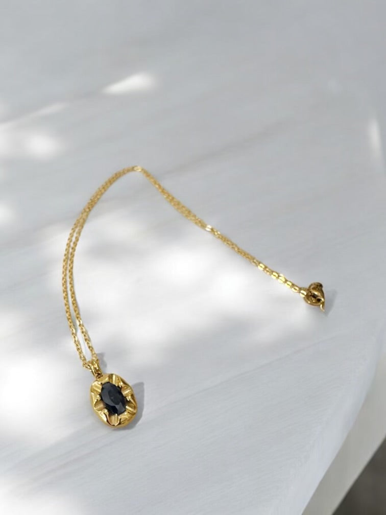 Clara Necklace