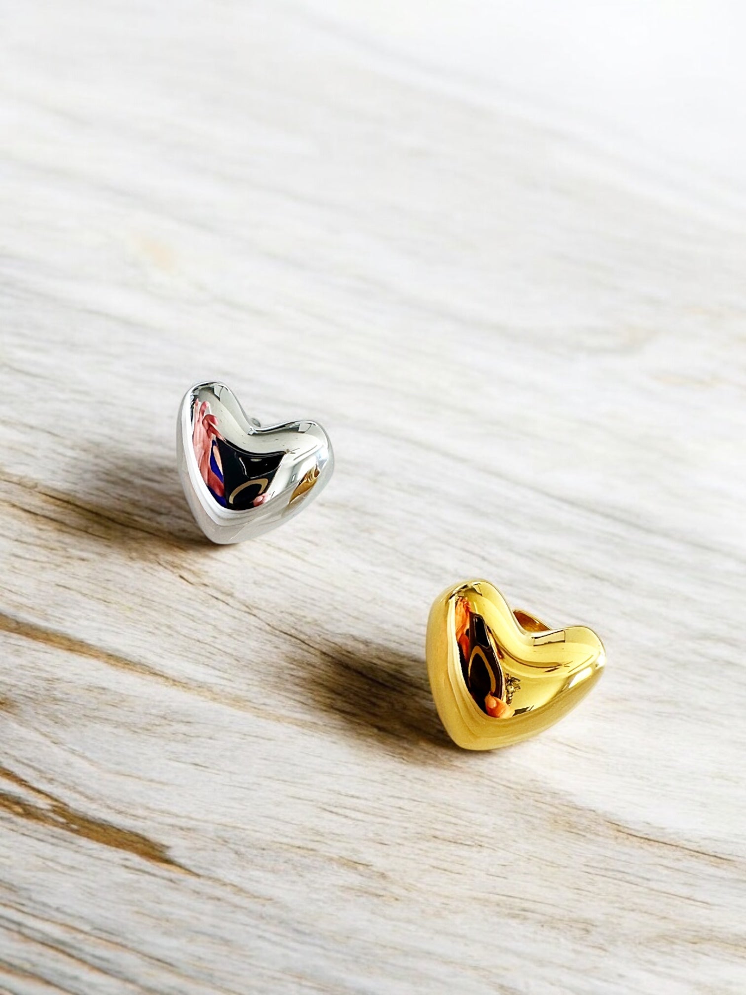 Puffy heart ring